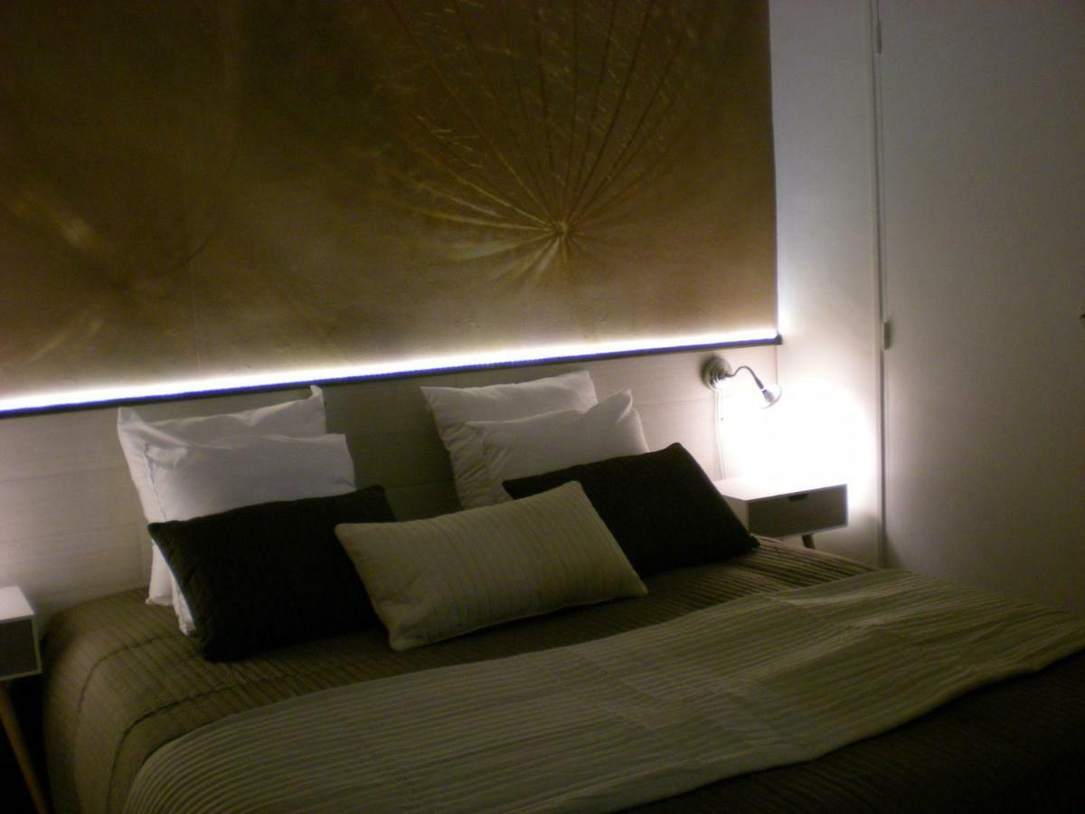 2 Chemin Neuf Balcon Apartment Greoux-les-Bains Bagian luar foto